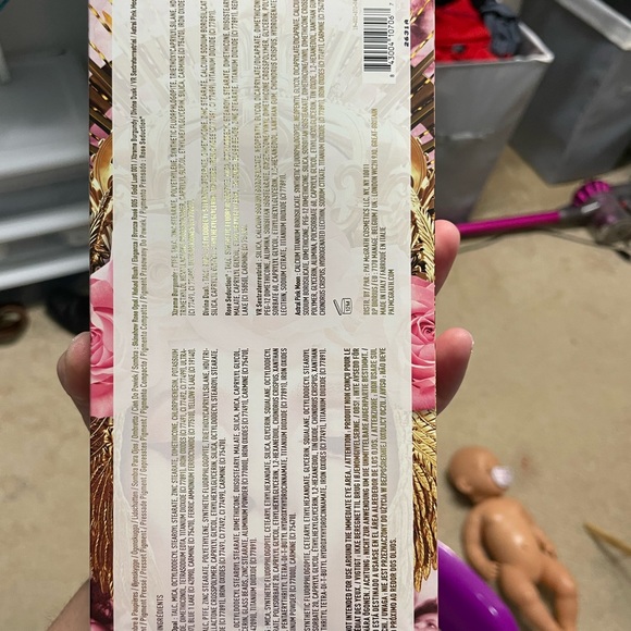 Pat McGrath Divine Rose II - Picture 3 of 7